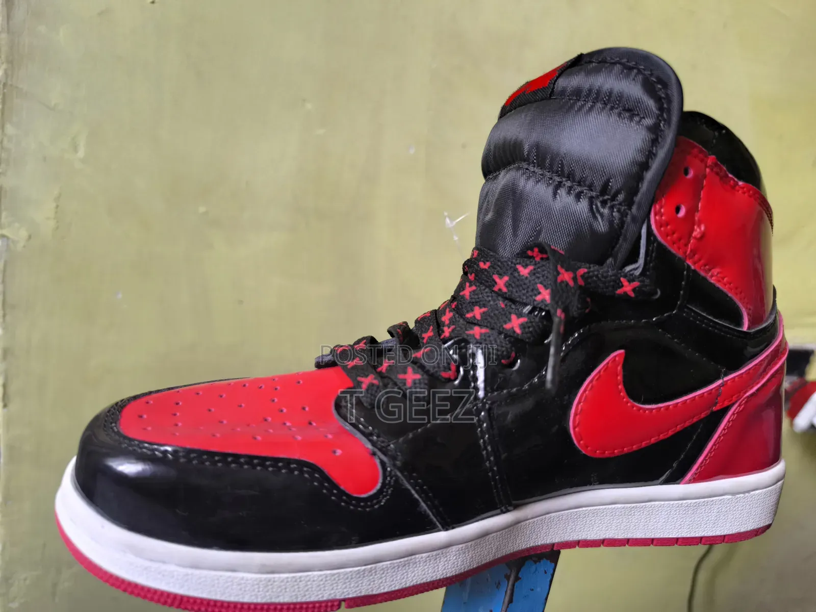 Jordan 1.