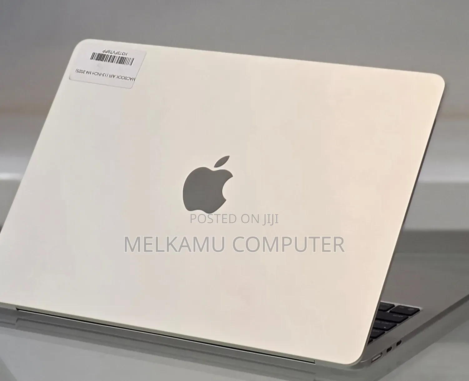 New Laptop Apple MacBook Air 2025 M4 16GB Apple M4 SSD 256GB