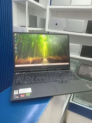 New Laptop Lenovo 16GB AMD Ryzen 7 SSD 512GB