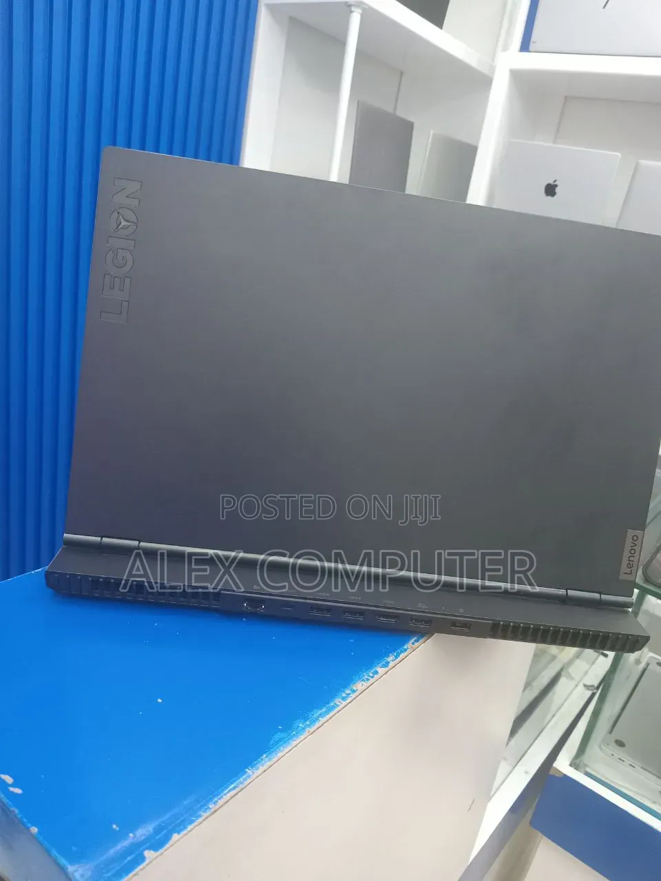 New Laptop Lenovo 16GB AMD Ryzen 7 SSD 512GB
