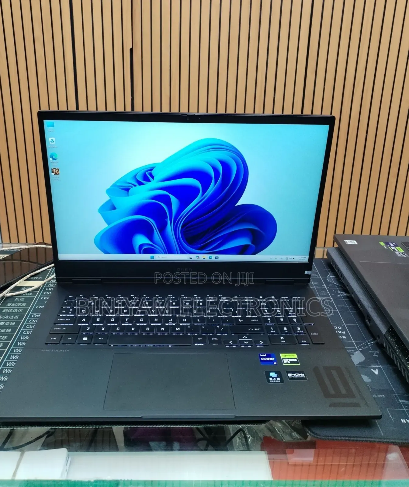 New Laptop HP Omen 16 16GB Intel Core i9 SSD 1T