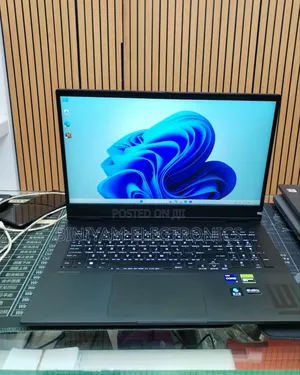New Laptop HP Omen 16 16GB Intel Core i9 SSD 1T