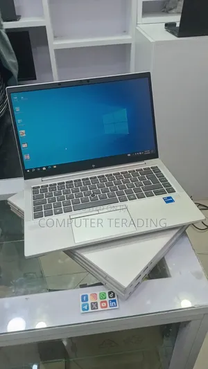 New Laptop HP EliteBook 840 G8 16GB Intel Core i7 SSD 512GB