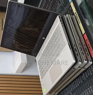 New Laptop HP Pavilion 14 8GB Intel Core i5 SSD 512GB