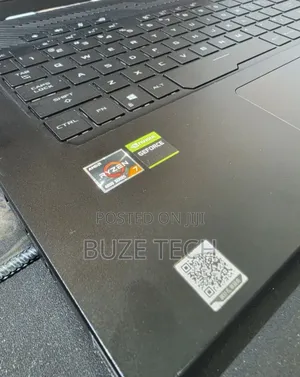 New Laptop Asus 16GB AMD Ryzen 7 SSD 512GB