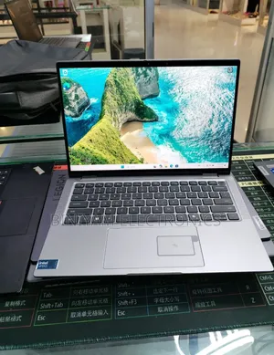 New Laptop Dell Latitude 7450 32GB Intel Core Ultra 7 SSD 512GB