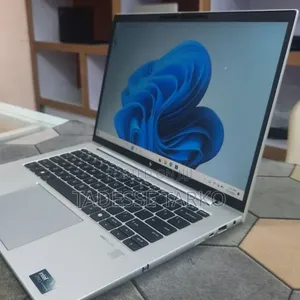 New Laptop HP EliteBook 840 G11 16GB Intel Core Ultra 7 SSD 512GB