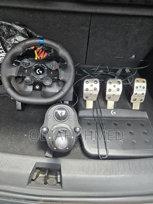 Logitech G923 Trueforce Racing Wheel