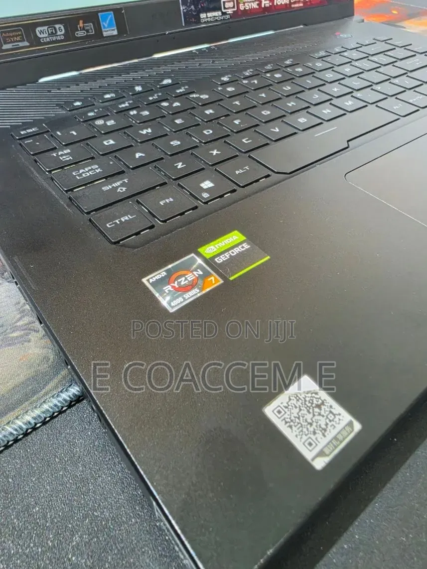 New Laptop Asus 16GB AMD Ryzen 7 SSD 512GB