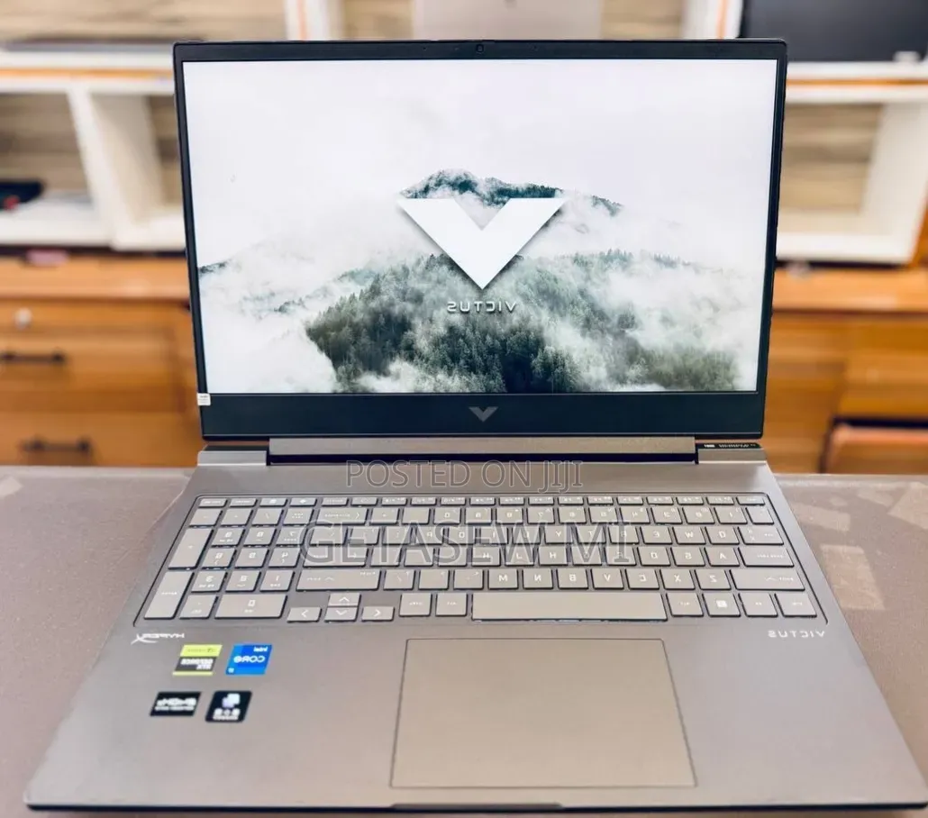 New Laptop HP Victus 16 16GB Intel Core i7 SSD 1T