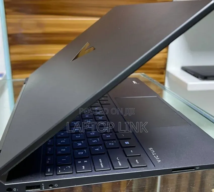 New Laptop HP Victus 15 16GB Intel Core i5 SSD 512GB