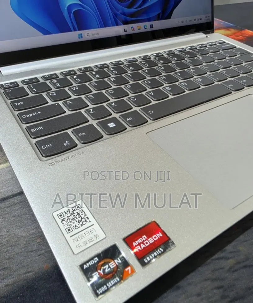 New Laptop Lenovo Ideapad 3 16GB AMD Ryzen 7 SSD 512GB