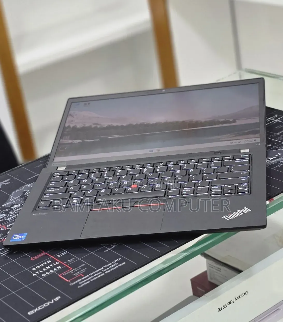 New Laptop Lenovo ThinkPad T14 16GB Intel Core i7 SSD 256GB