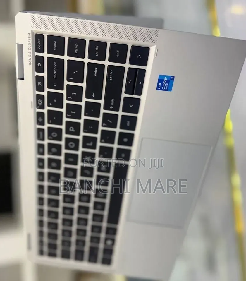New Laptop HP EliteBook 1040 G8 32GB Intel Core i7 SSD 512GB