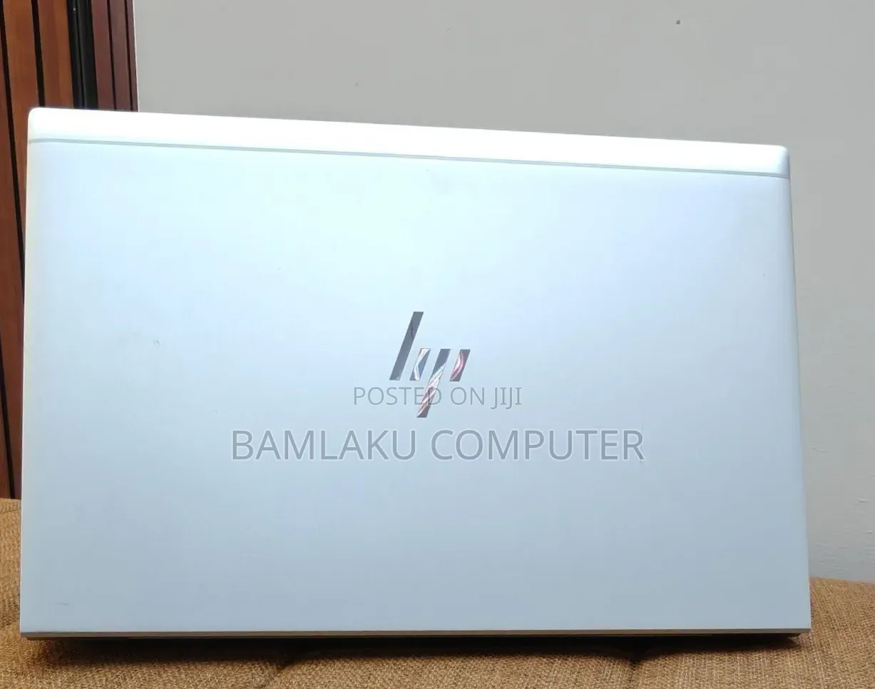 New Laptop HP EliteBook 840 G8 16GB Intel Core i5 SSD 512GB