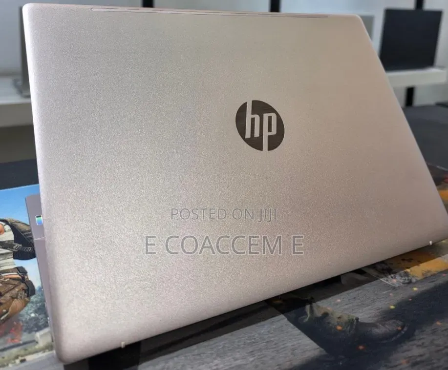 New Laptop HP Pavilion 14-ce3064st 16GB Intel Core i7 SSD 512GB