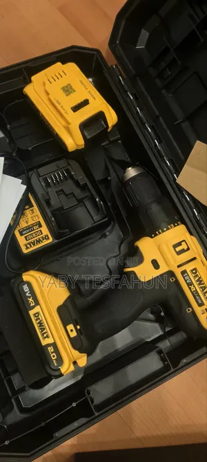 Genuine Uk Dewalt 18v Combi Drill Kit – 2 Batteries, Fast Charger