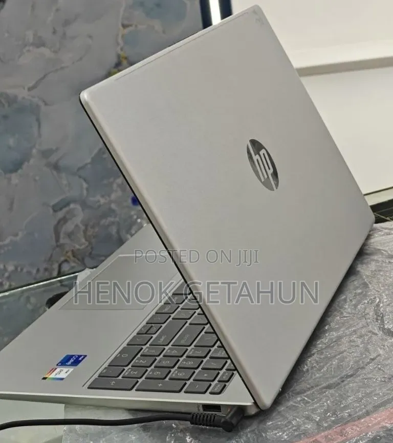 New Laptop HP Stream Notebook 16GB Intel Core i5 SSD 1T