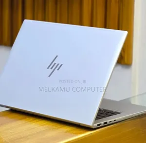 New Laptop HP EliteBook 840 G9 16GB Intel Core i7 SSD 512GB