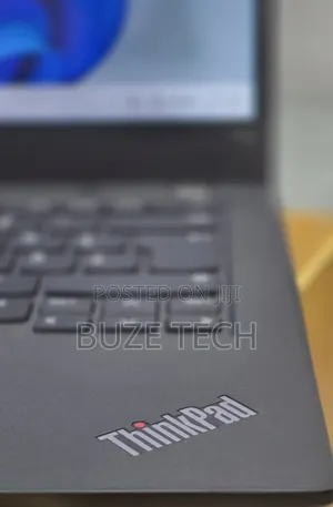 New Laptop Lenovo ThinkPad T14s Gen 2 16GB Intel Core i7 SSD 512GB