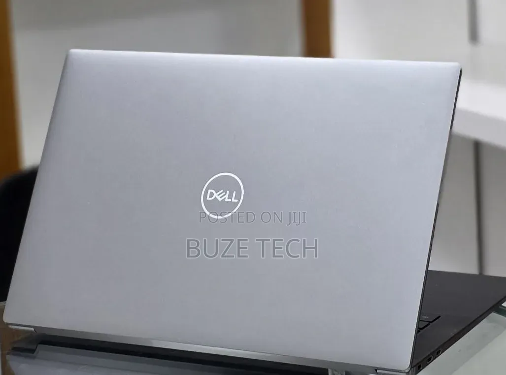 New Laptop Dell Precision 5550 16GB Intel Core i7 SSD 512GB