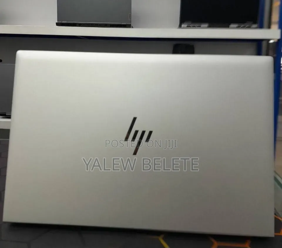 New Laptop HP EliteBook 840 G8 16GB Intel Core i7 SSD 512GB