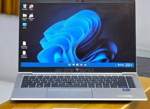 New Laptop HP EliteBook 840 G8 16GB Intel Core i7 SSD 512GB