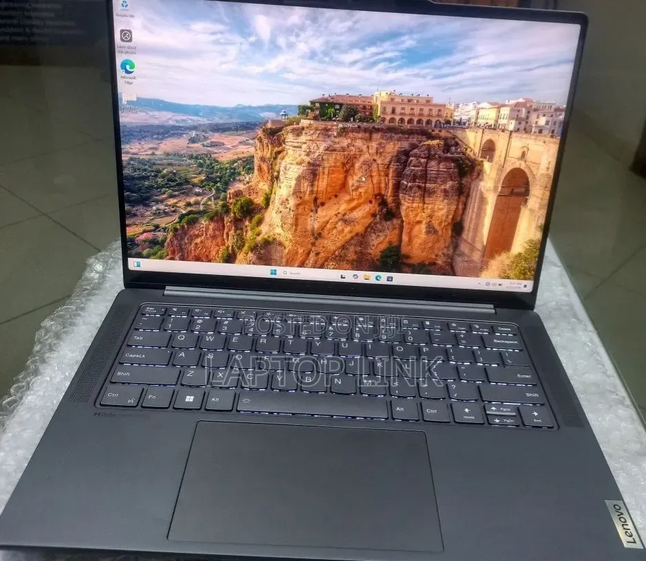 New Laptop Lenovo Yoga 11e 32GB AMD Ryzen 7 SSD 1T