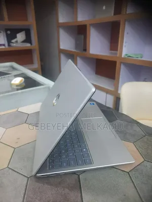 New Laptop HP 16GB Intel Core i5 SSD 512GB