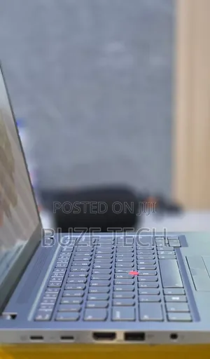 New Laptop Lenovo 32GB Intel Core i7 SSD 512GB