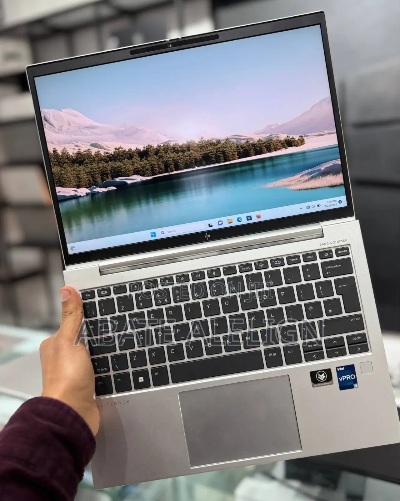 New Laptop HP EliteBook 830 G9 16GB Intel Core i9 SSD 512GB