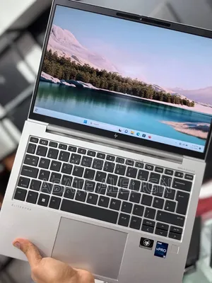 New Laptop HP EliteBook 830 G9 16GB Intel Core i9 SSD 512GB