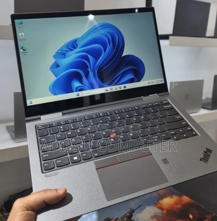 New Laptop Lenovo ThinkPad X1 Yoga 16GB Intel Core i7 SSD 512GB