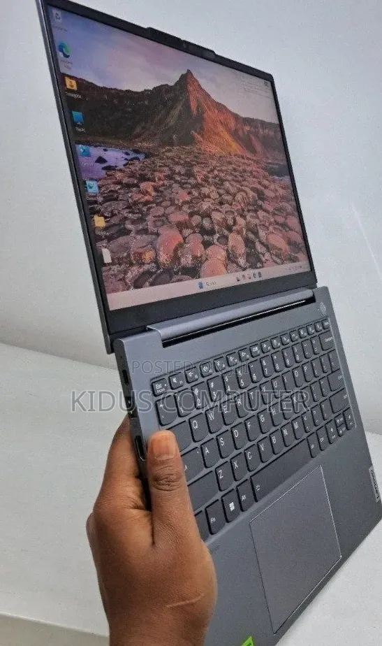 New Laptop Lenovo ThinkBook 13 32GB AMD Ryzen 7 SSD 512GB