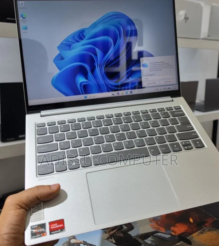 New Laptop Lenovo Ideapad 3 16GB AMD Ryzen 7 SSD 512GB