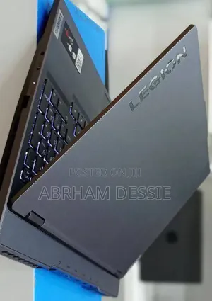 New Laptop Lenovo 16GB AMD Ryzen 7 SSD 512GB