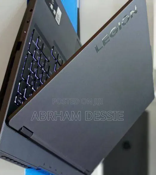 New Laptop Lenovo 16GB AMD Ryzen 7 SSD 512GB