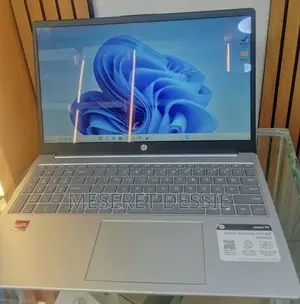 New Laptop HP Stream Notebook 8GB AMD Ryzen 5 SSD 512GB
