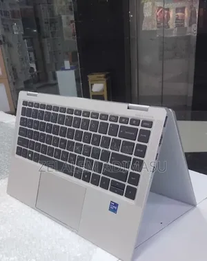 New Laptop HP EliteBook x360 1040 G7 16GB Intel Core i7 SSD 512GB