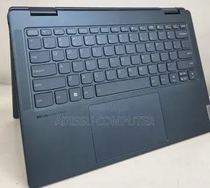 New Laptop Lenovo A8 16GB Intel Core Ultra 5 SSD 512GB