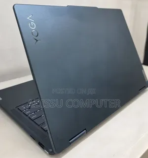 New Laptop Lenovo A8 16GB Intel Core Ultra 5 SSD 512GB
