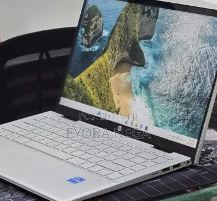 New Laptop HP Pavilion 14 16GB Intel Core i5 SSD 512GB