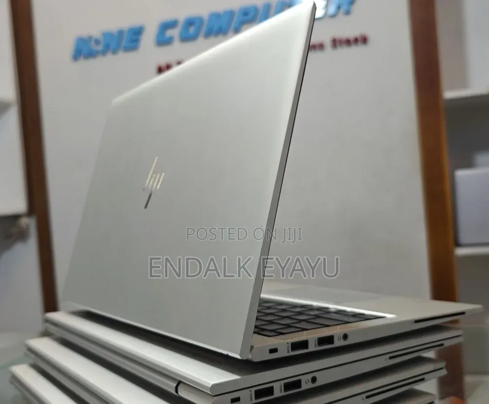 New Laptop HP EliteBook 840 G7 16GB Intel Core i5 SSD 512GB