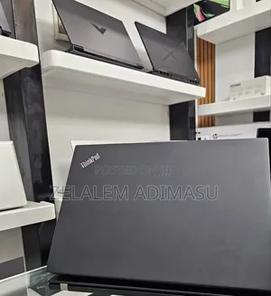 New Laptop Lenovo ThinkPad t495s 16GB AMD Ryzen 7 SSD 512GB