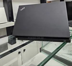 New Laptop Lenovo ThinkPad t495s 16GB AMD Ryzen 7 SSD 512GB