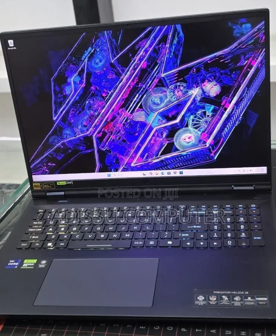 New Laptop Acer Predator Triton 16 32GB Intel Core i9 SSD 1T