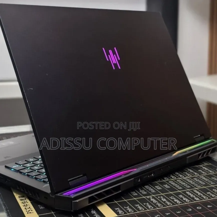 New Laptop Acer Predator Triton 16 32GB Intel Core i9 SSD 1T