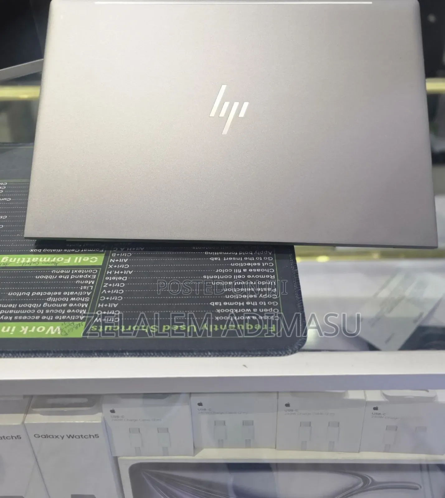 New Laptop HP ZBook Firefly 14 G11 16GB Intel Core i7 SSD 512GB