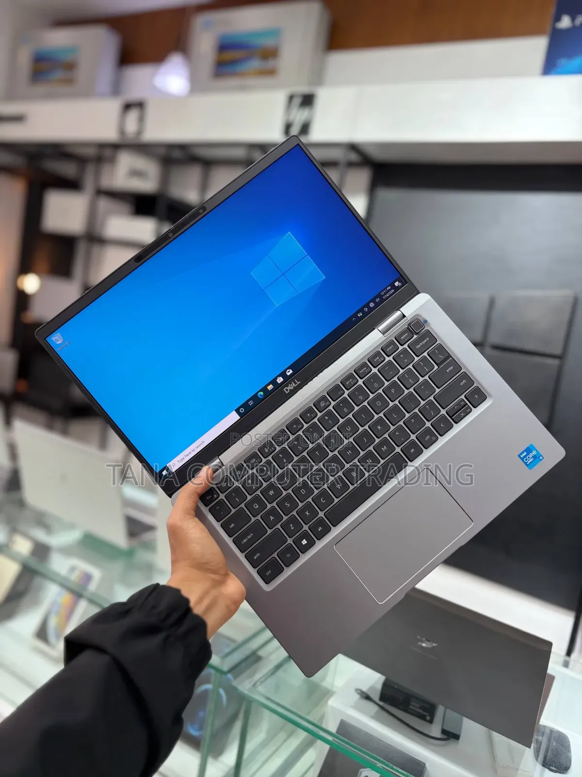New Laptop Dell Latitude 7420 16GB Intel Core i5 SSD 512GB