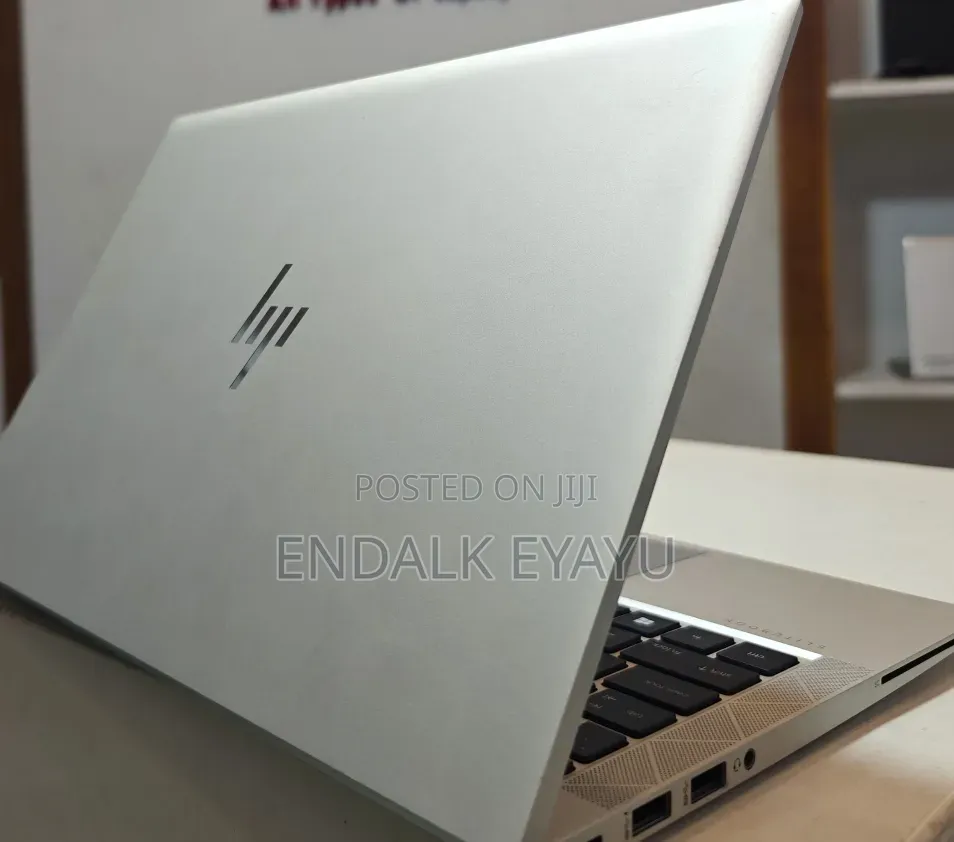 New Laptop HP EliteBook 830 G7 16GB Intel Core i7 SSD 512GB